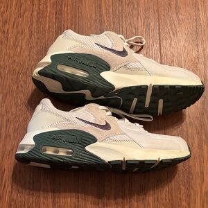 Nike Air Max Sneakers in White and Dark Green
